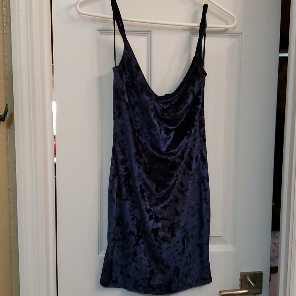 Joe & Elle velour mini dress